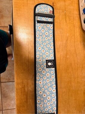 Daisy-Print Light Blue lifting belt